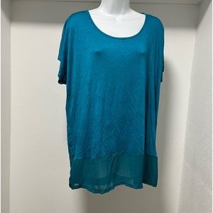 Size XL Mel and Mo blue top